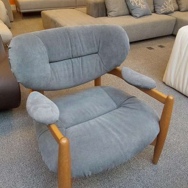 Poltrona Acacia Cinza