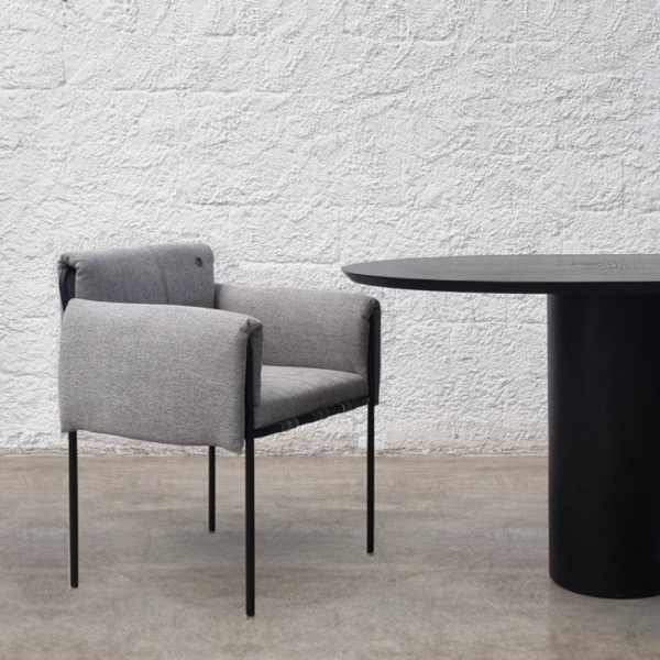 Cadeira BRO com braço