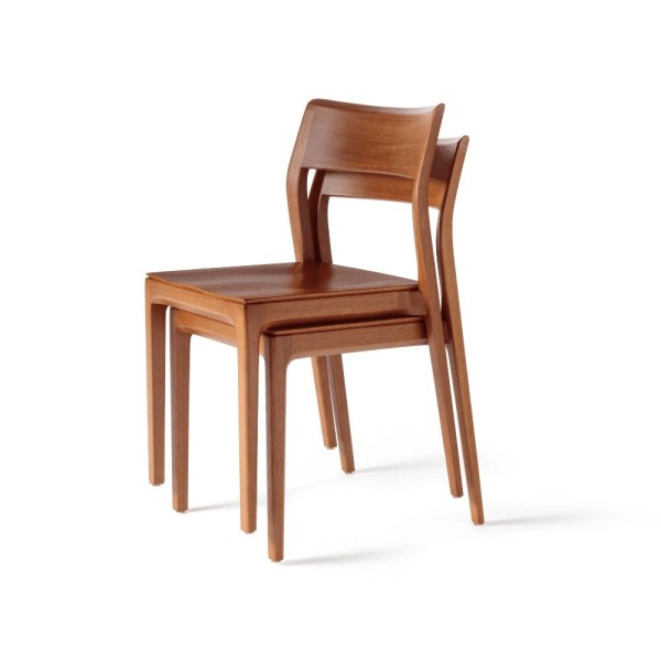 Cadeira Nina (Assento Multilaminado)