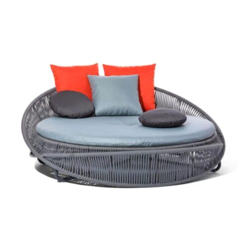 Chaise Lazy